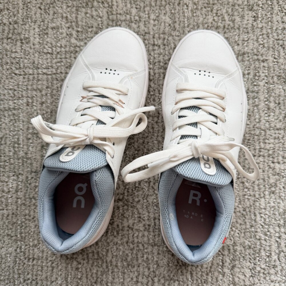 On Cloud Rogers - women size 7 - Picture 2 of 6